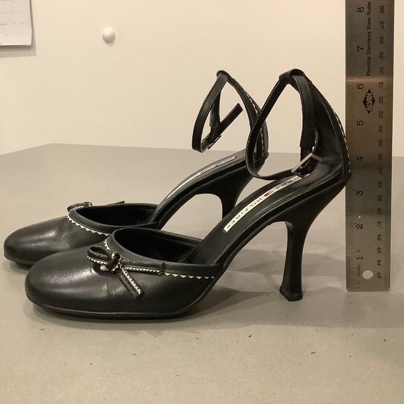 Tommy Hilfiger black leather round toe ankle strap high heel size 8.5M - Picture 7 of 10